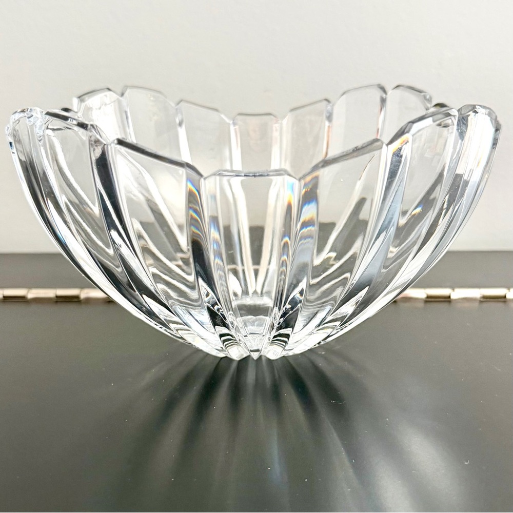 Mikasa MARQUIS Crystal Serving Bowl | 8" Scalloped Petal Cut Slovenia